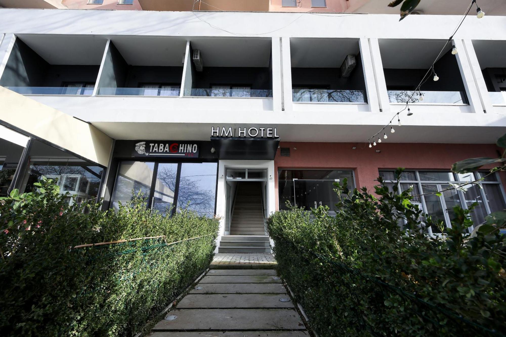 H&M Hotel Vlorë Екстериор снимка